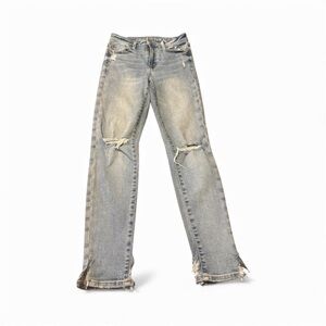 Women’s American Eagle Super High Rise Stretch Jegging Distressed Size 4
